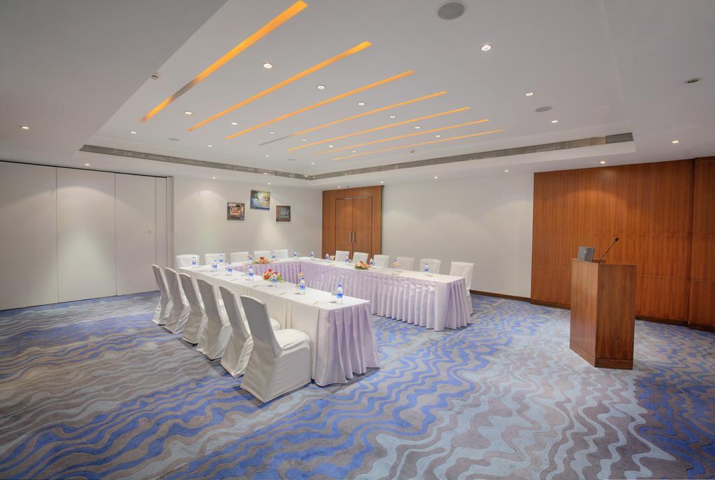 Hotel Parc Estique Pune Dış mekan fotoğraf