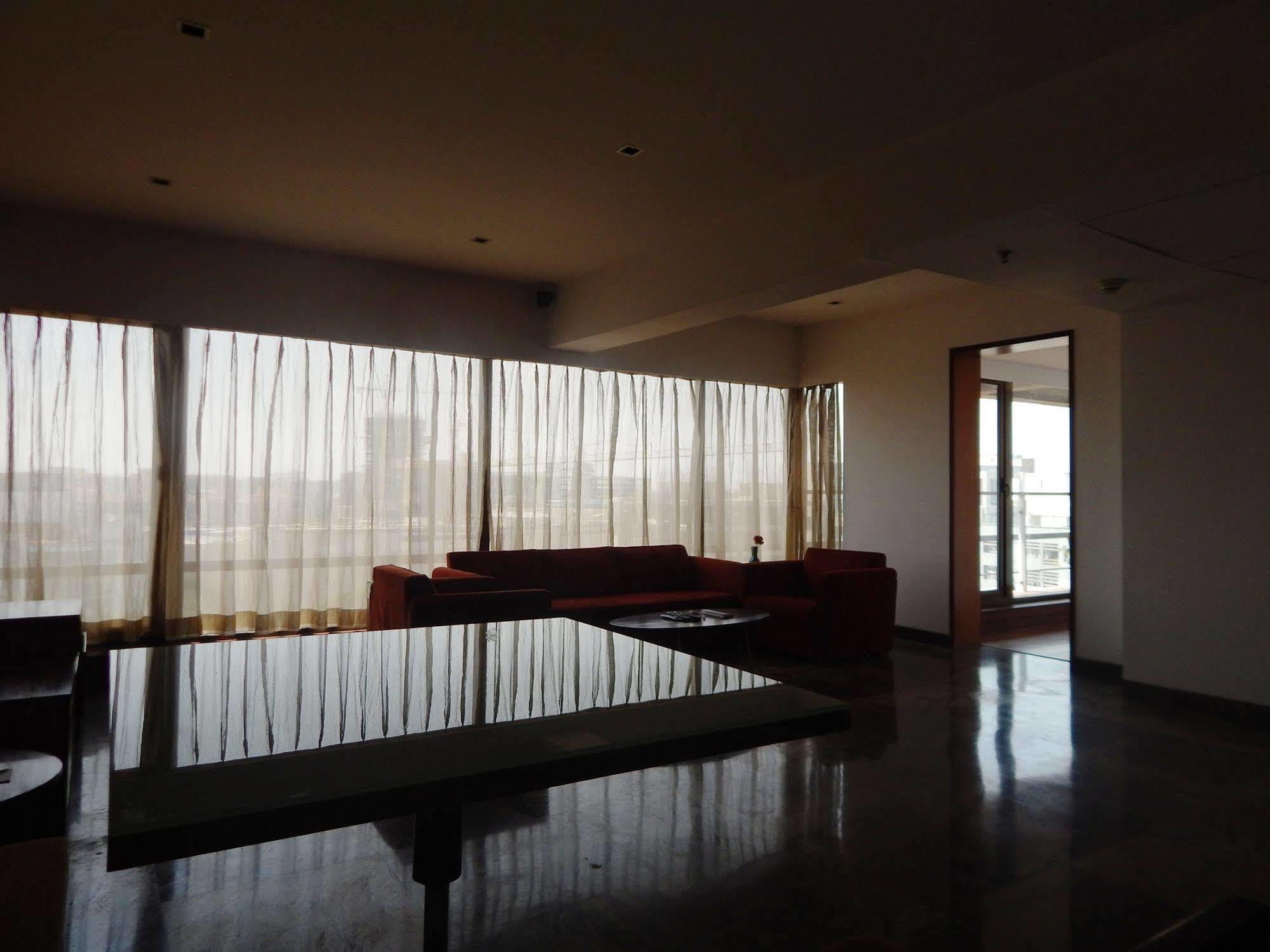 Hotel Parc Estique Pune Dış mekan fotoğraf