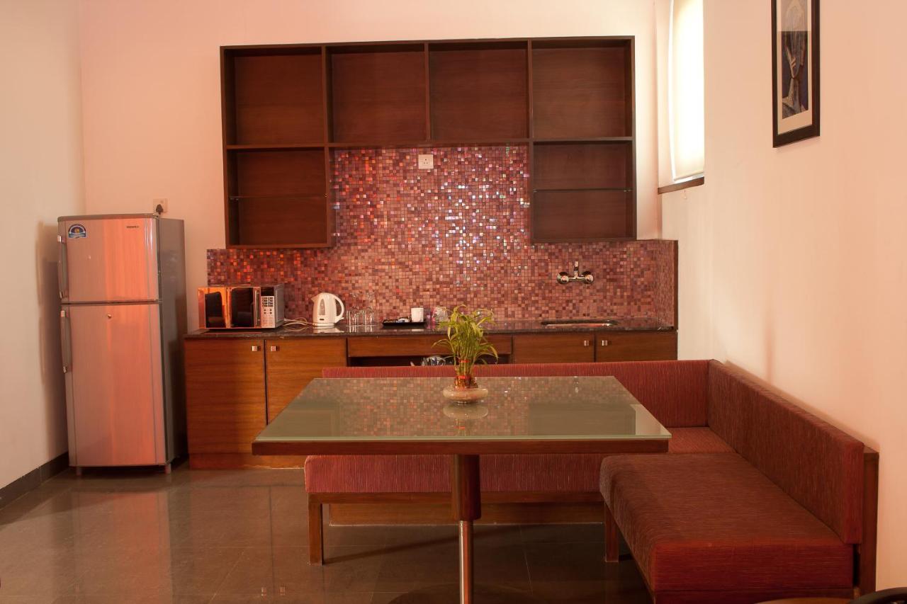 Hotel Parc Estique Pune Dış mekan fotoğraf